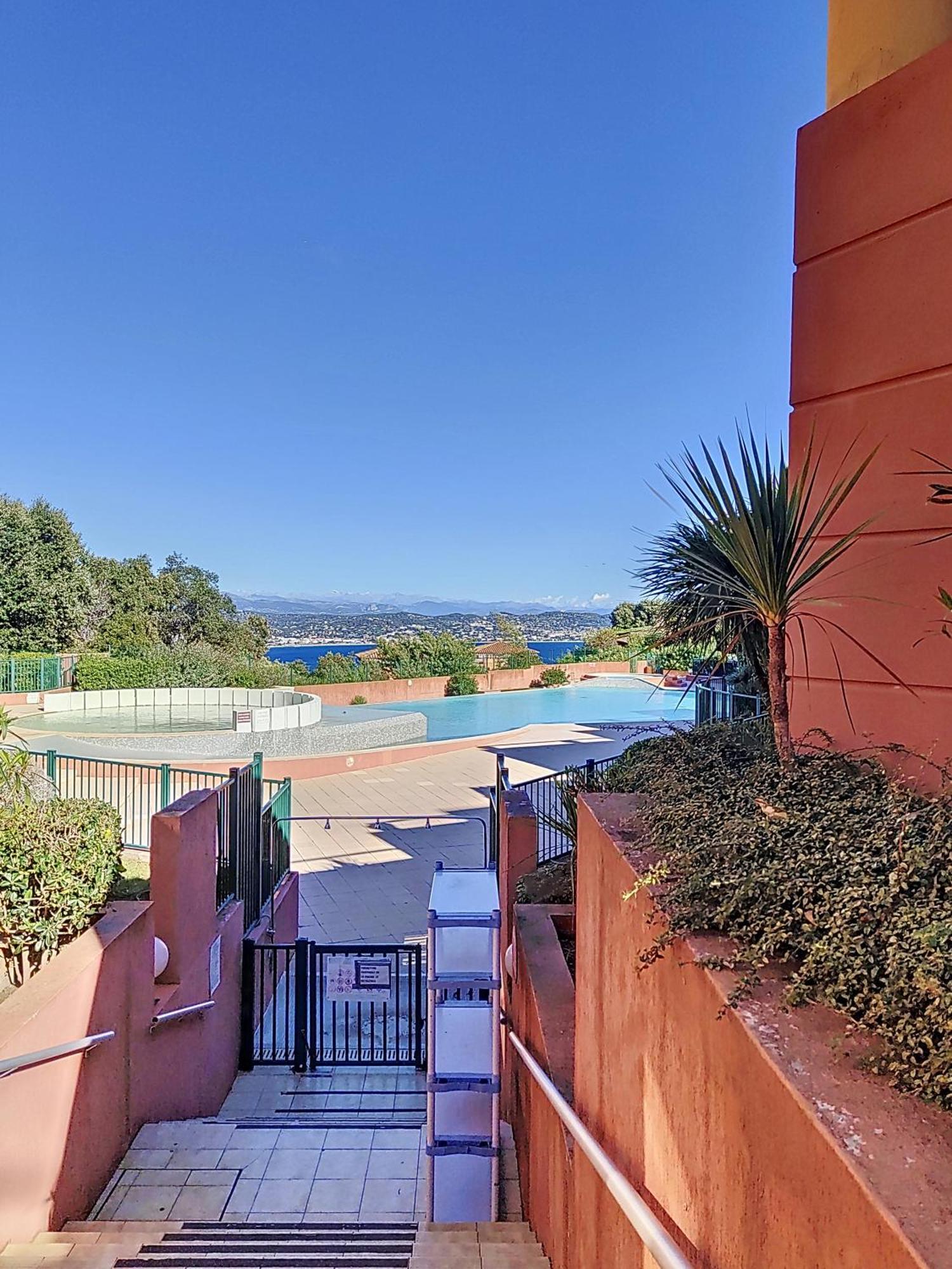 Ferienwohnung Vue Mer, Piscine, Free Parking Théoule-sur-Mer Exterior foto